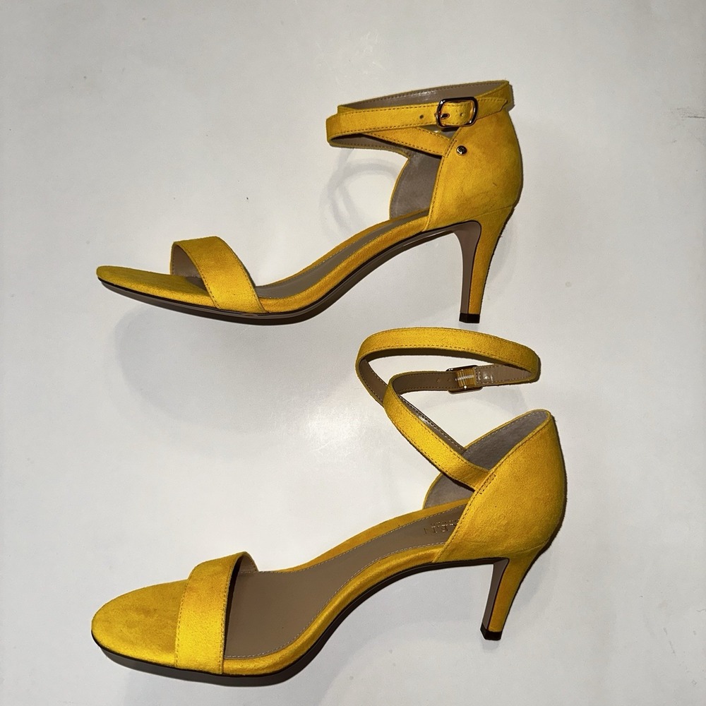 Lauren Ralph Lauren Yellow Glinda 3" Heels Leather Ankle Wrap Womens Sz 9.5B *R* - Picture 2 of 11